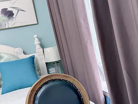 Snapshot of sarah111 chatting on October 2025 02:25:02 AM sarah111 online show from October 2025 02:25:02 AM