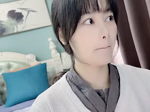 Snapshot of sarah111 chatting on November 2025 02:44:01 AM sarah111 online show from November 2025 02:44:01 AM