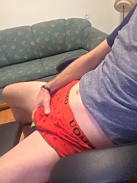 G-boy40 online show from October 2025 01:17:01 PM