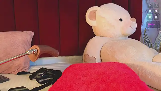 Snapshot of PrincePoppy chatting on November 2025 09:03:02 PM PrincePoppy online show from November 2025 09:03:02 PM