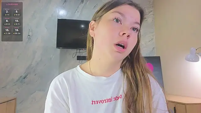 miss bubbles  online show from October 2025 12:30:01 AM