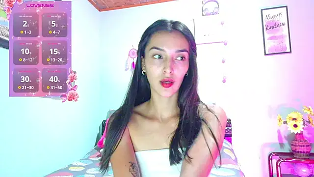 angelic coral online show from November 2025 10:21:02 PM