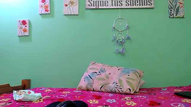 Snapshot of gatitasexygatitasexy chatting on October 2025 07:23:01 PM gatitasexygatitasexy online show from October 2025 07:23:01 PM