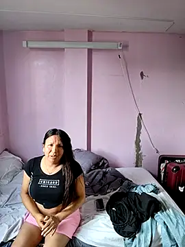 Snapshot of senciya chatting on November 2025 09:25:02 PM senciya online show from November 2025 09:25:02 PM