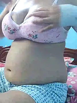 Snapshot of rojen11 chatting on October 2025 07:40:01 PM rojen11 online show from October 2025 07:40:01 PM