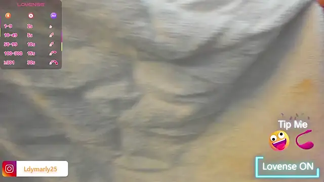 Snapshot of Laady_Marly chatting on October 2025 09:59:01 AM Laady Marly online show from October 2025 09:59:01 AM