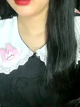 Snapshot of Linhtruong_ chatting on November 2025 04:25:02 AM Linhtruong online show from November 2025 04:25:02 AM