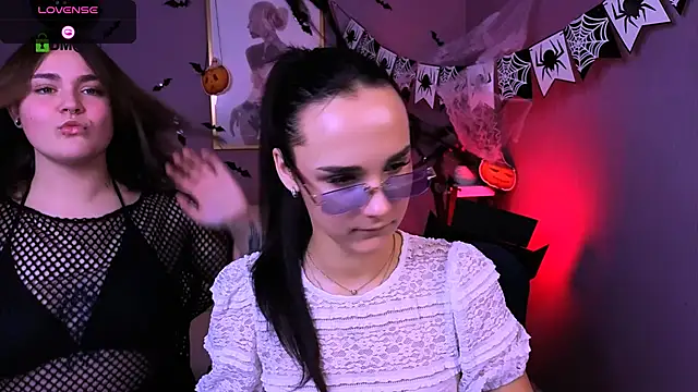 Snapshot of lorraine_carter chatting on October 2025 08:07:01 PM lorraine carter online show from October 2025 08:07:01 PM