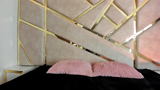 Zafiro claire online show from October 2025 05:55:02 PM