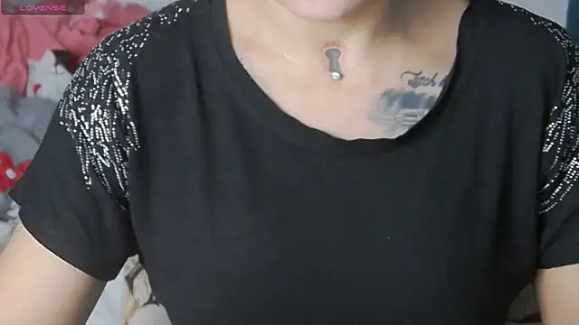 KatyNolann online show from October 2025 07:00:02 AM