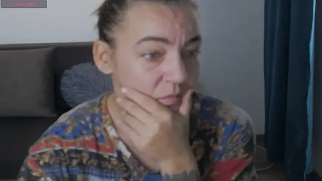 KatyNolann online show from October 2025 09:17:01 AM