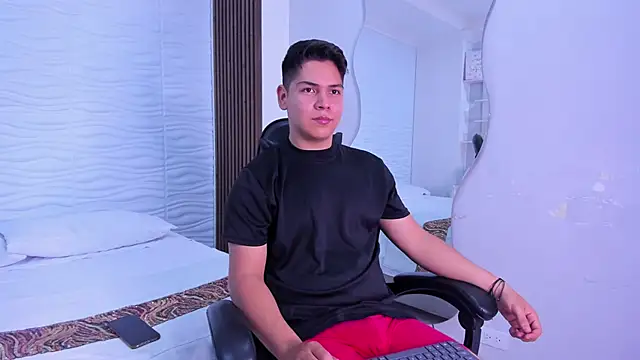 Snapshot of Asta_Black chatting on October 2025 09:27:01 PM Asta Black online show from October 2025 09:27:01 PM