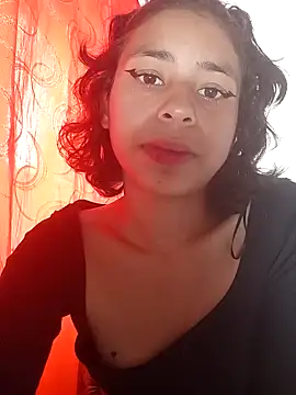 Snapshot of Tendercouple1 chatting on September 2025 03:39:02 PM Tendercouple1 online show from September 2025 03:39:02 PM