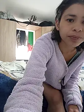 Snapshot of Tendercouple1 chatting on October 2025 06:42:01 PM Tendercouple1 online show from October 2025 06:42:01 PM