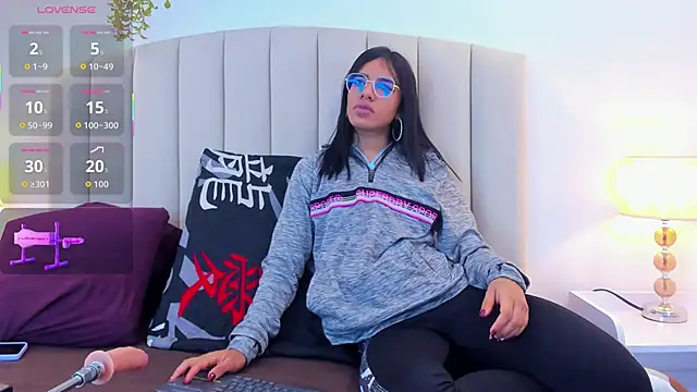 Rachel Donnelly online show from September 2025 05:12:01 AM