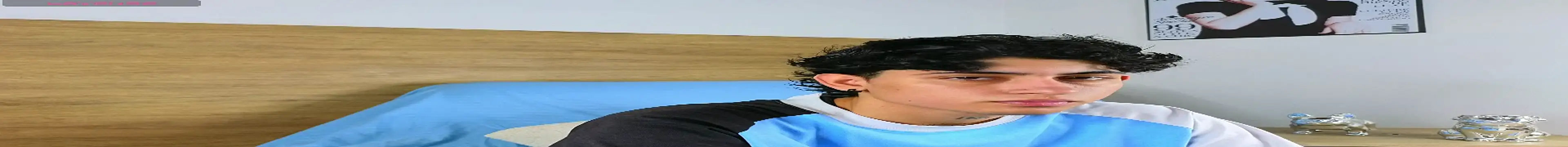 Stiven Benet  online show from October 2025 12:50:02 PM