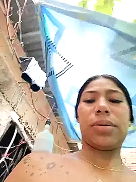 Rous-squir online show from September 2025 01:00:01 PM