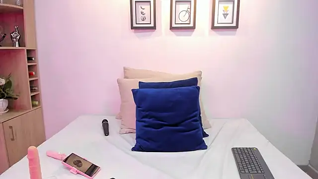 BarbieMonet online show from October 2025 01:03:02 AM