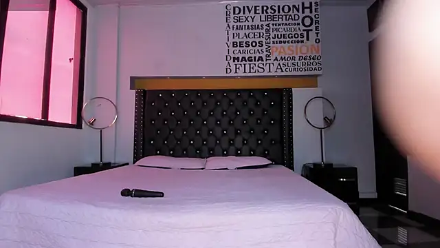 Snapshot of lesly_cutee chatting on October 2025 12:28:01 PM lesly cutee online show from October 2025 12:28:01 PM