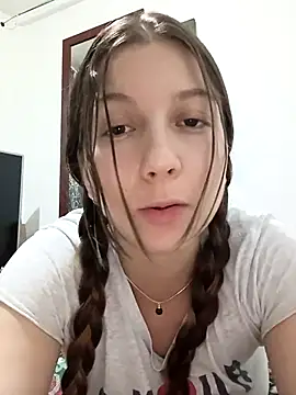 Snapshot of Arianna_Moss chatting on November 2025 03:07:01 AM Arianna Moss online show from November 2025 03:07:01 AM