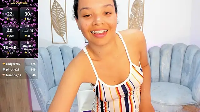 Snapshot of Ayshel_cooperr chatting on September 2025 05:07:02 AM Ayshel cooperr online show from September 2025 05:07:02 AM