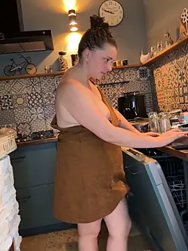 coquineronde online show from November 2025 08:48:01 AM