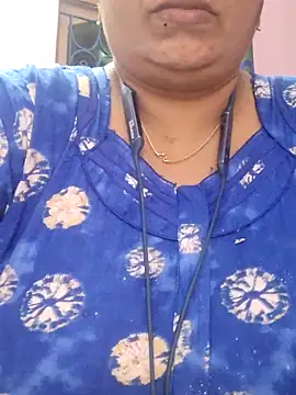 lathikaqueentamil online show from November 2025 07:10:02 AM