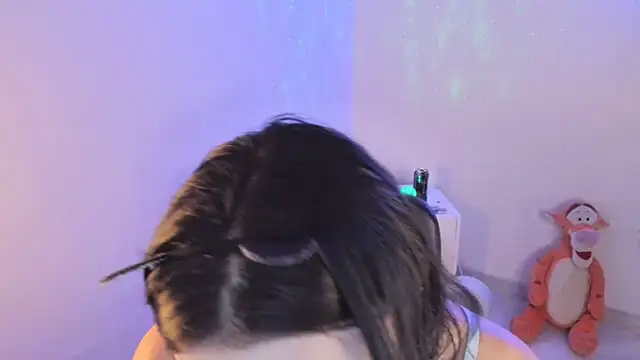 Snapshot of Madison_charlotte chatting on October 2025 05:58:02 AM Madison charlotte online show from October 2025 05:58:02 AM