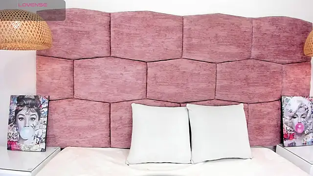 dani velvet online show from September 2025 03:54:01 AM