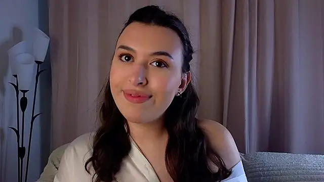 LilianBuskey online show from September 2025 11:32:01 AM