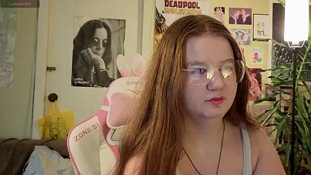 Sienna-Cow online show from October 2025 12:05:02 PM