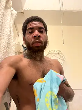 Snapshot of 1mistaGoodWood chatting on October 2025 12:44:01 AM 1mistaGoodWood online show from October 2025 12:44:01 AM