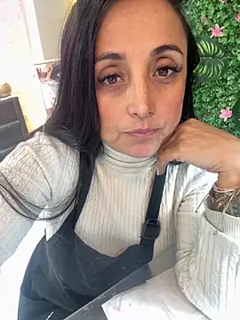 hotadhara01 online show from November 2025 08:52:02 PM