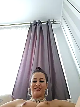 Snapshot of ShineBright88 chatting on September 2025 02:08:01 PM ShineBright88 online show from September 2025 02:08:01 PM