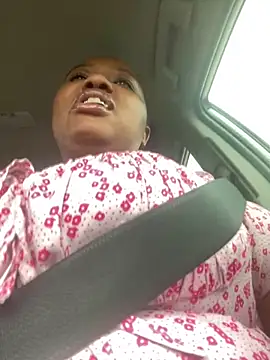 Snapshot of SEXYBOOBS21D chatting on October 2025 06:15:02 AM SEXYBOOBS21D online show from October 2025 06:15:02 AM