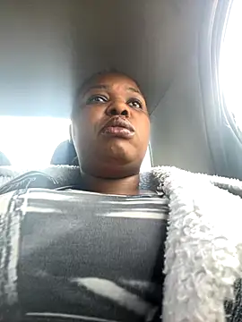 Snapshot of SEXYBOOBS21D chatting on November 2025 10:15:02 AM SEXYBOOBS21D online show from November 2025 10:15:02 AM