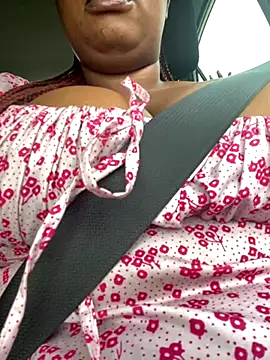 Snapshot of SEXYBOOBS21D chatting on November 2025 11:52:02 AM SEXYBOOBS21D online show from November 2025 11:52:02 AM