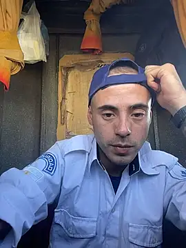 CaneLo0789 online show from November 2025 06:19:02 PM