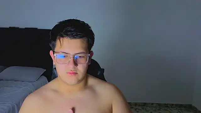 Snapshot of Ryan_Doretti chatting on October 2025 11:19:01 AM Ryan Doretti online show from October 2025 11:19:01 AM