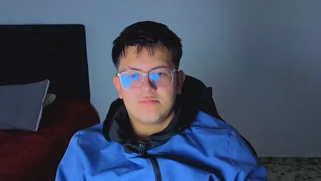 Snapshot of Ryan_Doretti chatting on October 2025 11:31:01 AM Ryan Doretti online show from October 2025 11:31:01 AM