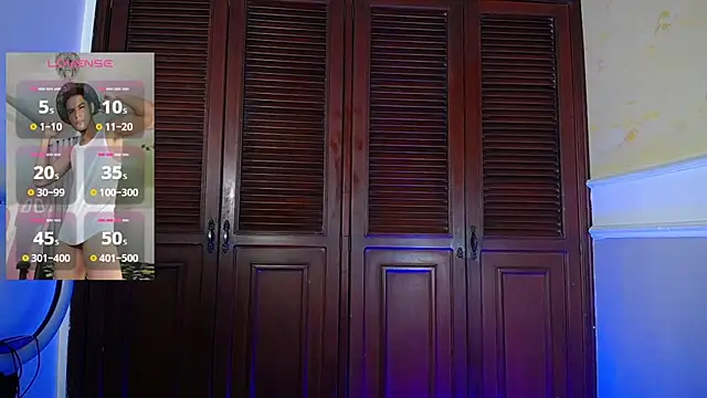 Snapshot of edy_play chatting on October 2025 04:50:01 PM edy play online show from October 2025 04:50:01 PM