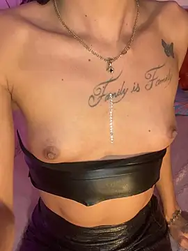 Snapshot of Lady_Dirty444 chatting on September 2025 09:42:01 PM Lady Dirty444 online show from September 2025 09:42:01 PM