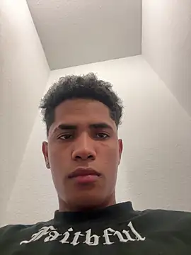 fuego01 online show from October 2025 12:58:01 AM