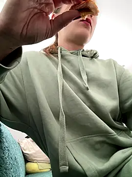 Snapshot of IsabellaEtha chatting on September 2025 10:42:01 AM IsabellaEtha online show from September 2025 10:42:01 AM