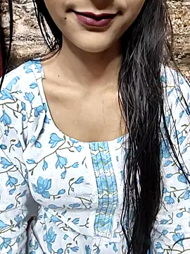 Indian-Aleena online show from October 2025 07:33:01 AM