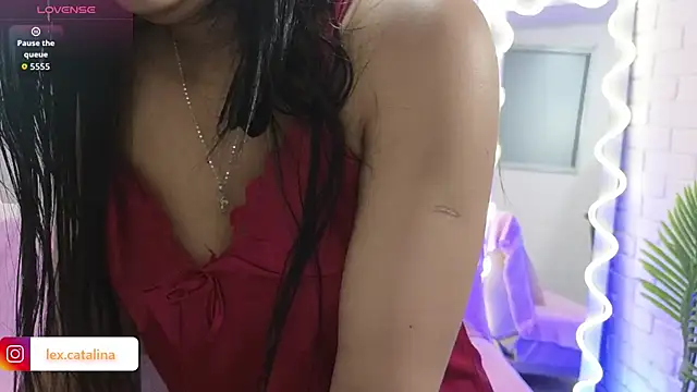 Lexy tay online show from October 2025 12:04:02 PM