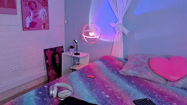 Hannahpage online show from October 2025 11:44:02 AM