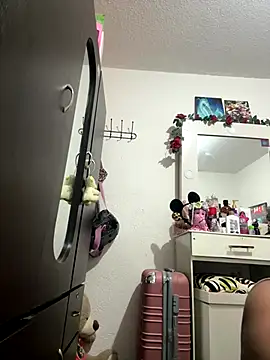 Snapshot of saranghae_ chatting on October 2025 02:03:02 AM saranghae online show from October 2025 02:03:02 AM