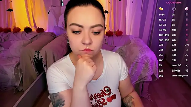 ashton heidii online show from October 2025 10:56:01 PM