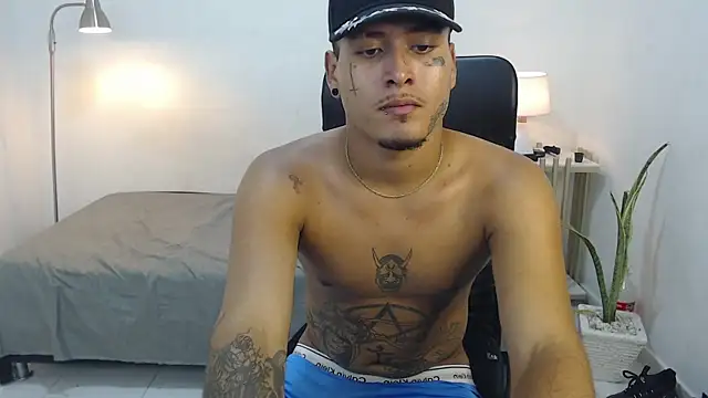 crow black00 online show from September 2025 06:46:01 AM